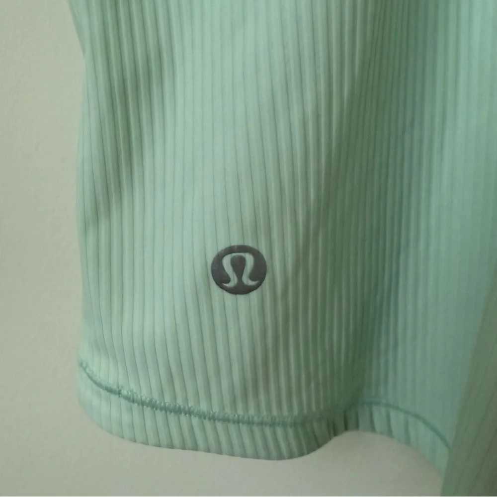 Lululemon Base Pace‎ Ribbed Tank XS Pit to Pit 14”